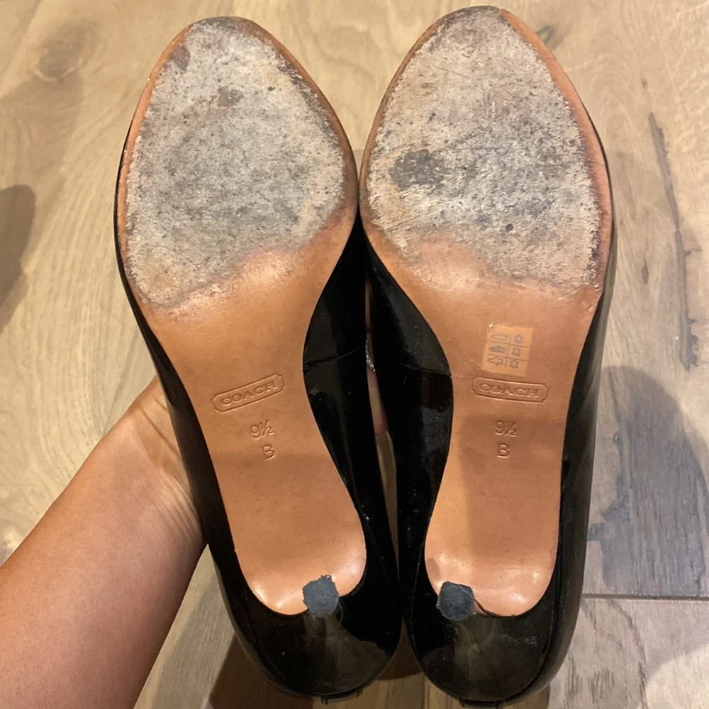Coach pumps - Picture 4 of 4